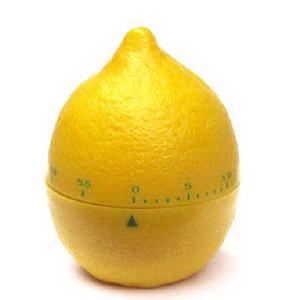 kitchen timer in lemon shape